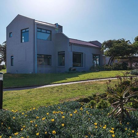 Blue Bay Lodge Saldanha Bay ภายนอก รูปภาพ