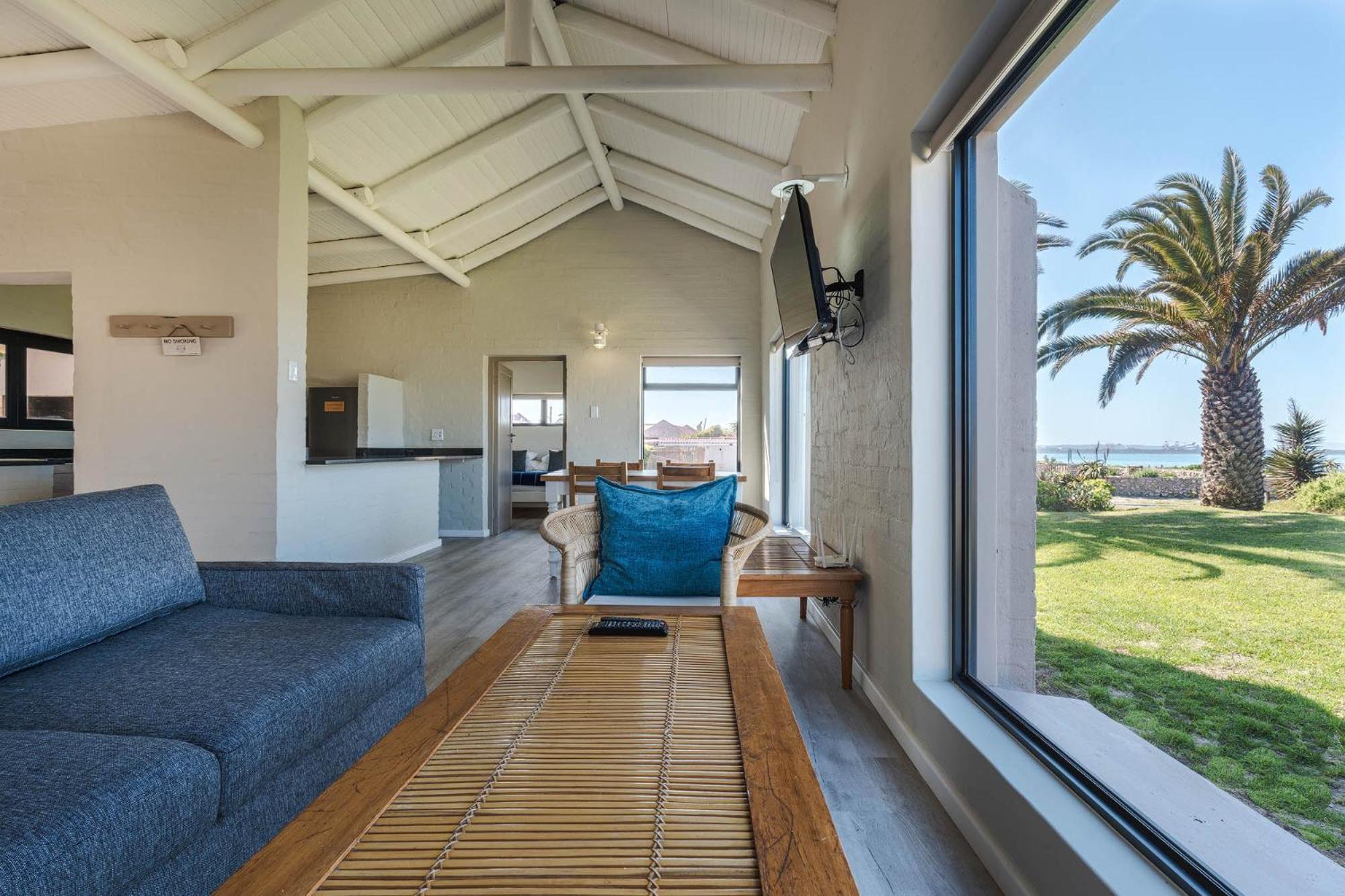 Blue Bay Lodge Saldanha Bay ภายนอก รูปภาพ