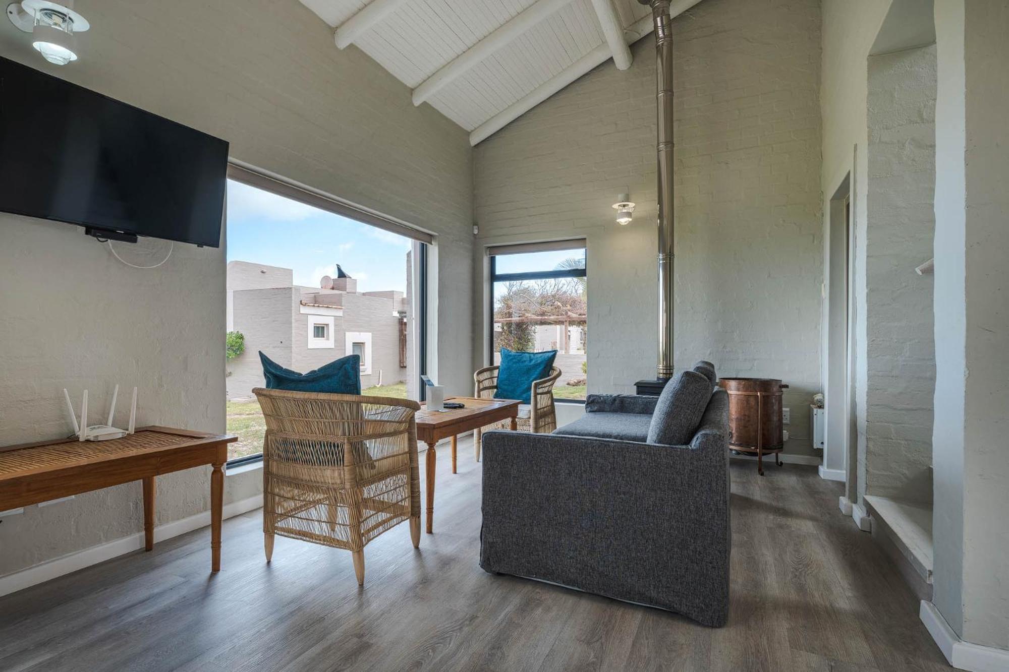 Blue Bay Lodge Saldanha Bay ภายนอก รูปภาพ