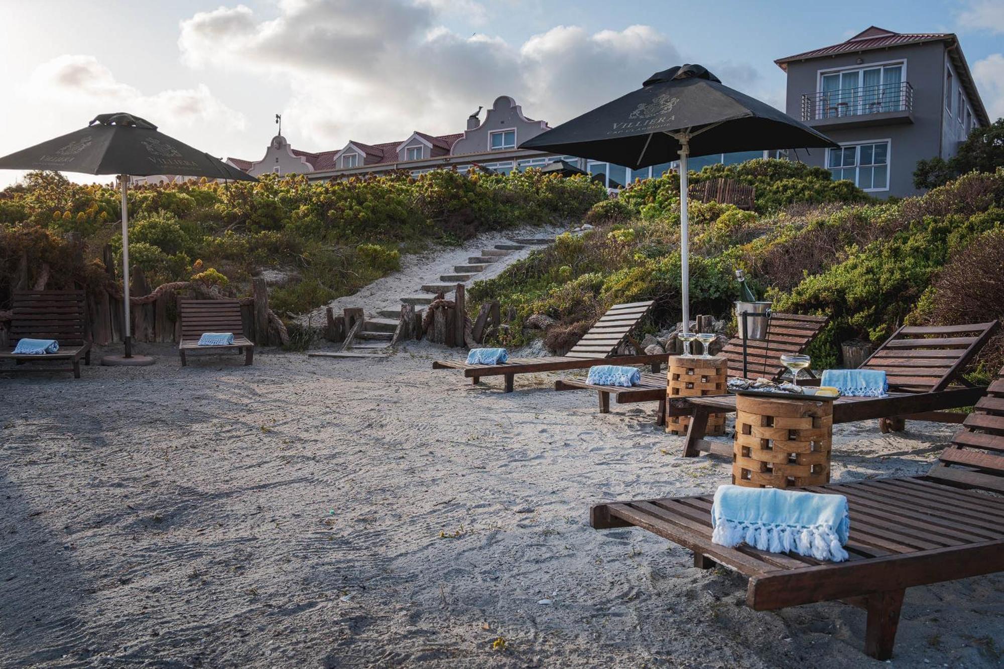 Blue Bay Lodge Saldanha Bay ภายนอก รูปภาพ