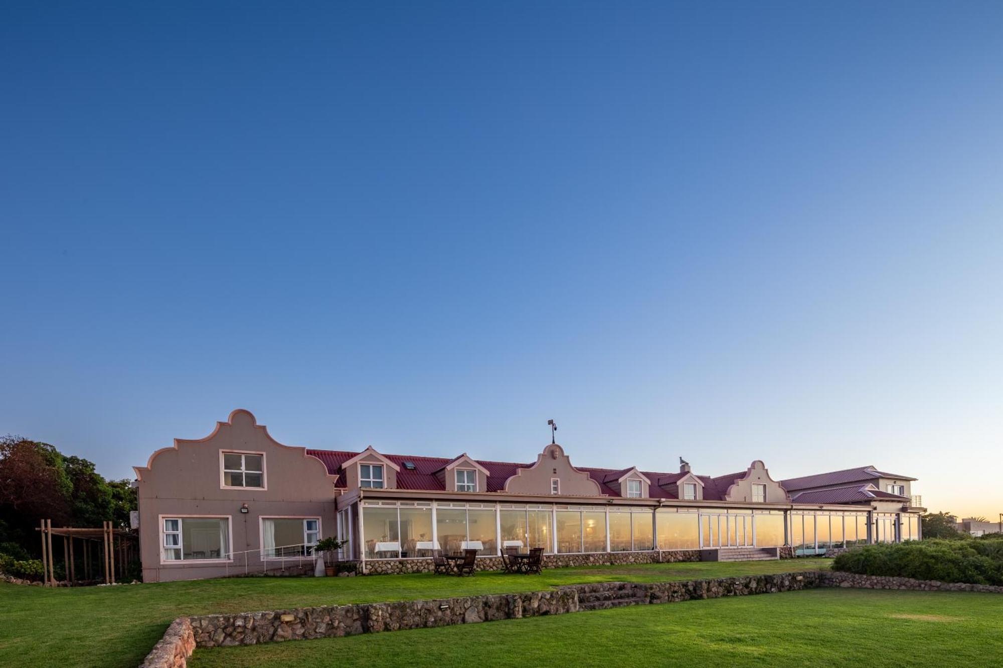 Blue Bay Lodge Saldanha Bay ภายนอก รูปภาพ
